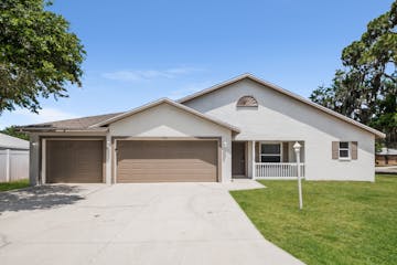 9310 27th Ave E Palmetto, FL 34221